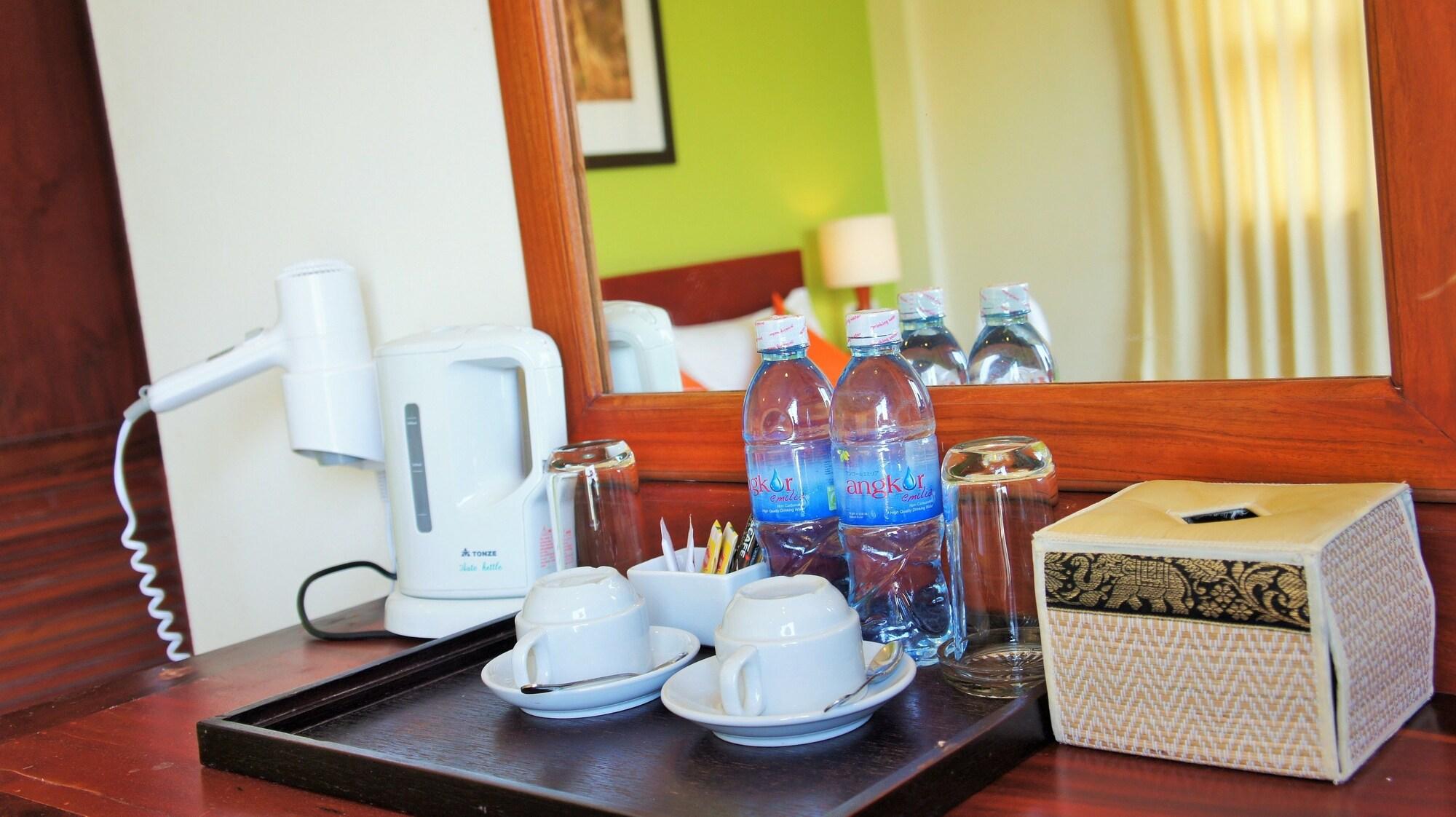 Banyan Leaf Hotel Siem Reap Exterior photo